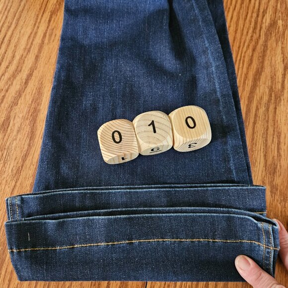 Spanx Clean Indigo Bootcut Trouser Jeans Women Size Medium Denim Stretch Shaping - Picture 8 of 13